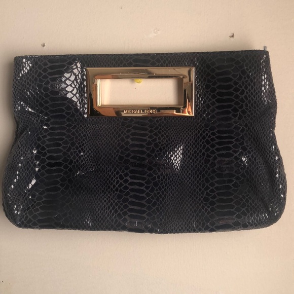 Michael Kora Green Clutch - Picture 1 of 3